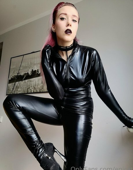 enicat pornstar erotic pictures