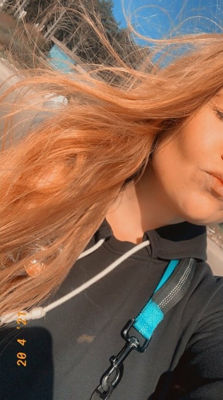 auroraarose xo star top pic