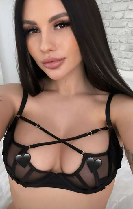 wutonbaby sex model photo