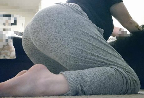 myhusbandsmistress model pornographic photo