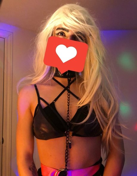 tinysexilexi666 pornstar naked photo