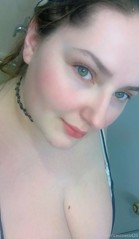 sirprincessness420 free pornstar photo