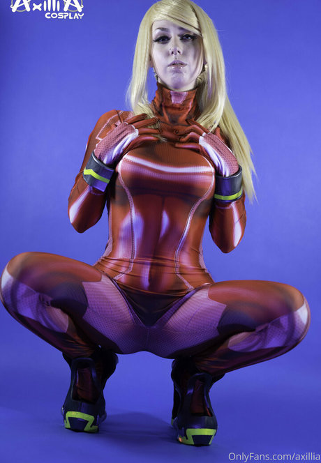 axillia hot actress image