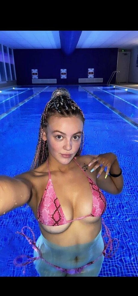 elizarosa nude actress picture