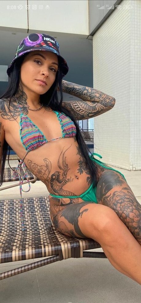 Thayna Crispim sexy pornstar picture