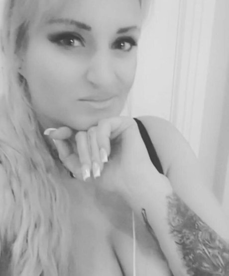 Daisy May Cooper art actress img