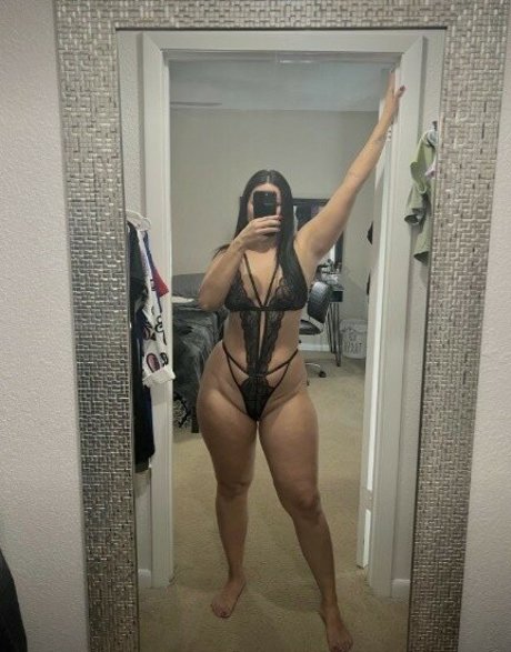 _lovekat model top pictures