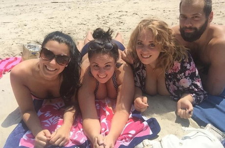 lartdanstoutessesformes nice model photos