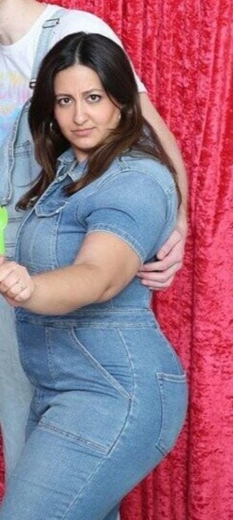 Nicole Enayati pornstar hot image