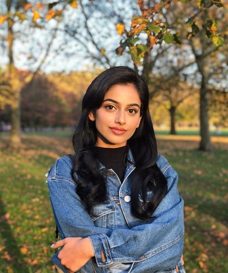 Banita Sandhu pornstar high quality pics