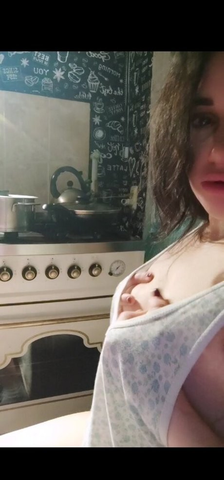 Maxopa nudes actress pic