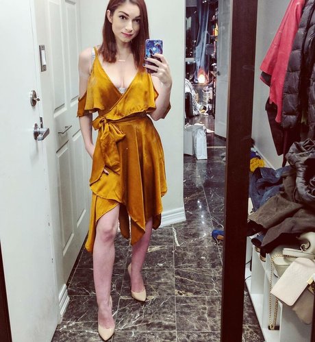 Sydney Meyer star erotic pic