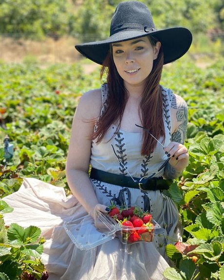 hottest asian onlyfans beautiful naked archive