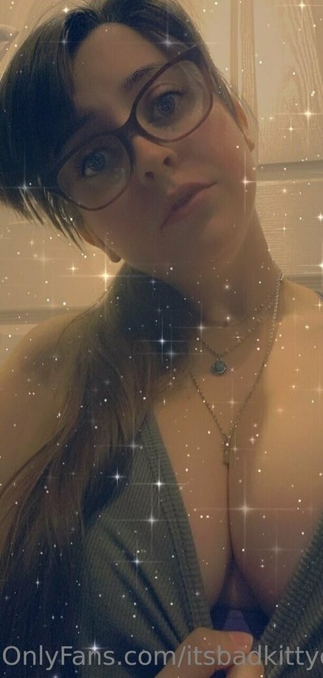 Itsbadkittyof free pornstar img