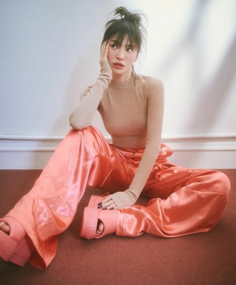 Song Hye kyo pornstar xxx photos