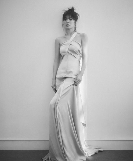 Song Hye kyo model art picture