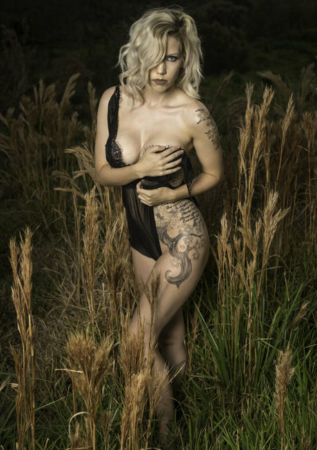 Xobreannexo naked actress img