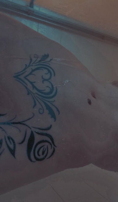 breakmebab model erotic image