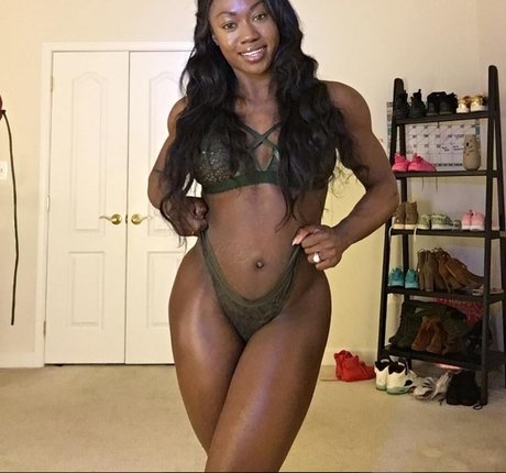 Iamnayfit top model galleries