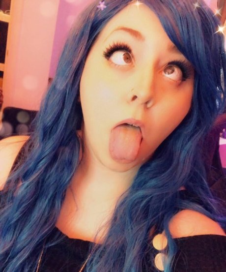 Dovey ASMR xxx pornstar photos