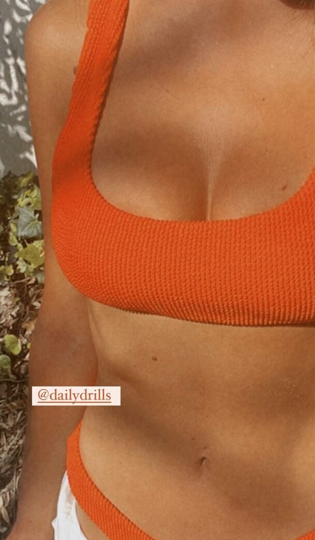 Alyssa Lynch model erotic pictures