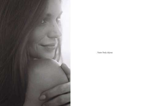 Alyssa Lynch art model photo