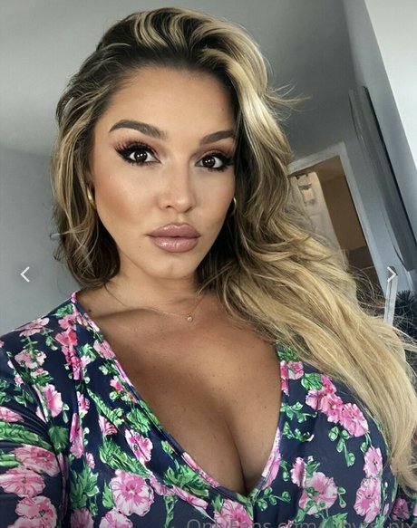 Whyt Michelle erotic model images