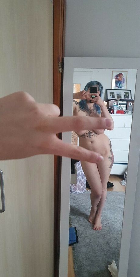 softcorecosplay model free picture