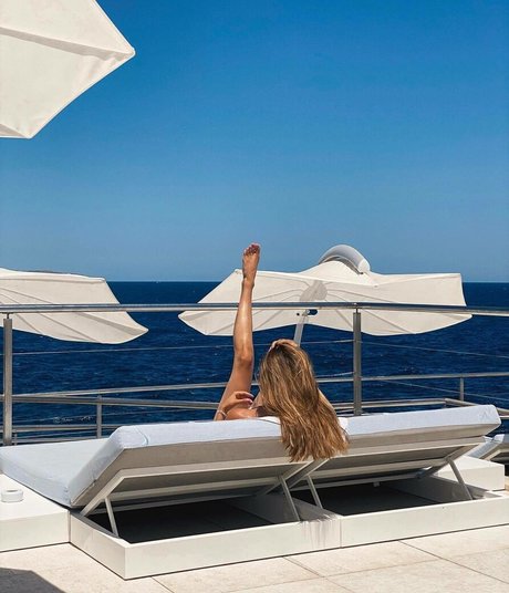 Izabella Krzan best actress img