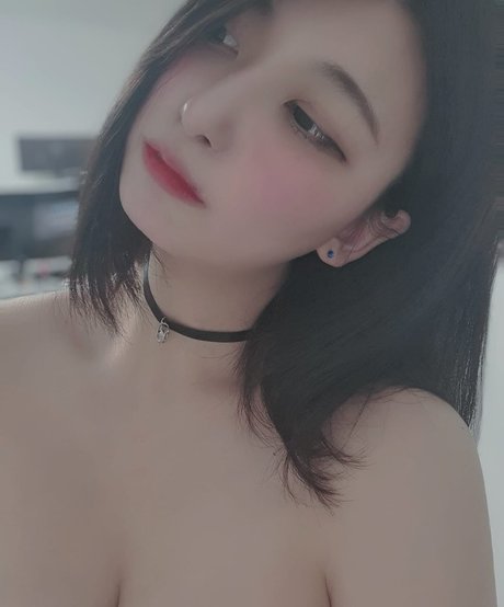 azuan2001 pornstar hot pics