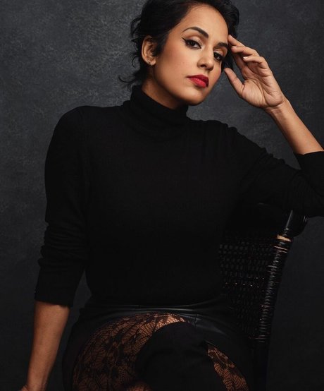 Agam Darshi top pornstar pictures