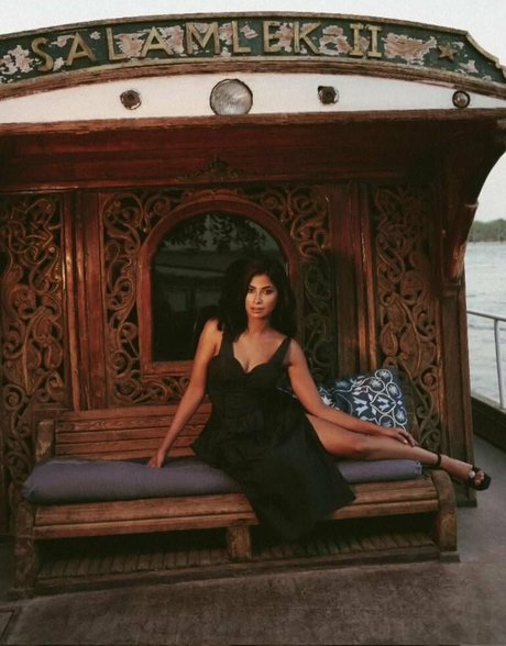 beautiful asian onlyfans porn pic