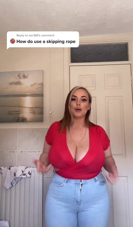 Smophs92 model porn photo