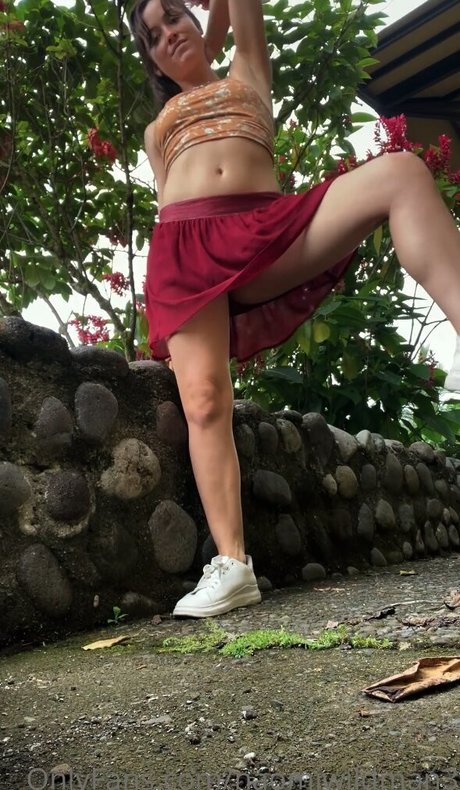 Selena K94 exclusive actress pic