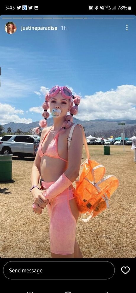 Justine Paradise star porn photo