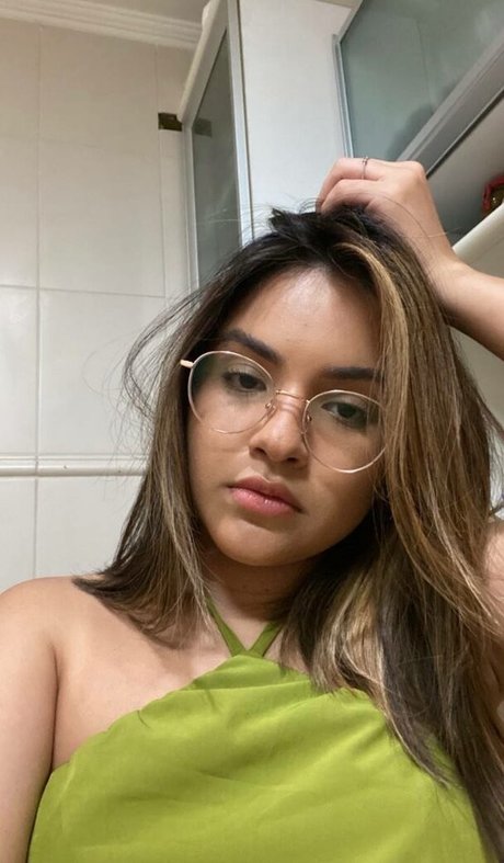 Novinhas Anonimas star nude photo