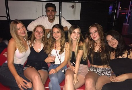 Sammy Jerrard erotic model photo