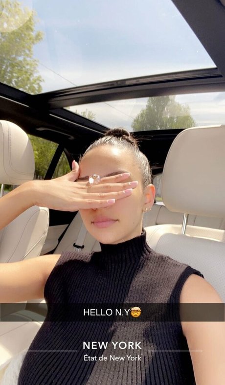 Chirine Sabaiti sex actress image