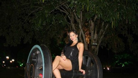 Anne Midori perfect actress archive