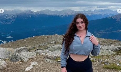 Laura J exclusive star pictures