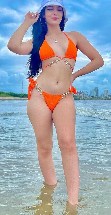 Mari Robattini porn star pictures