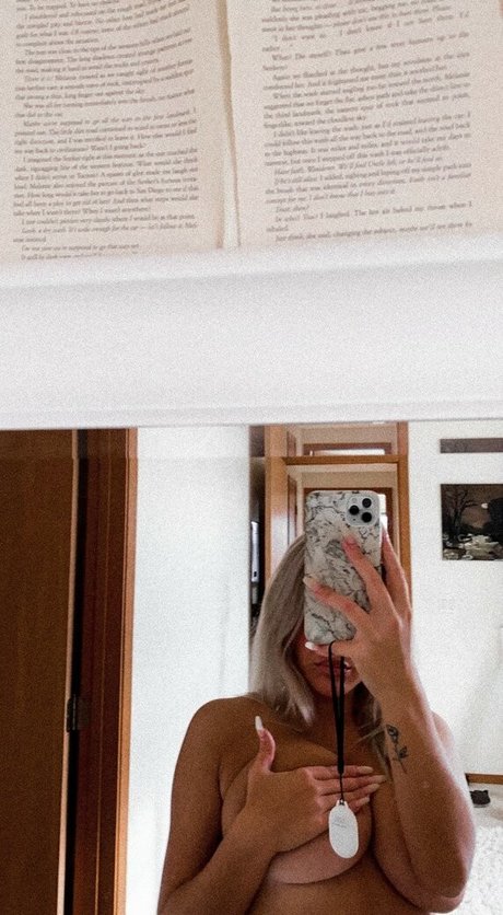 Rochelllle perfect star pictures