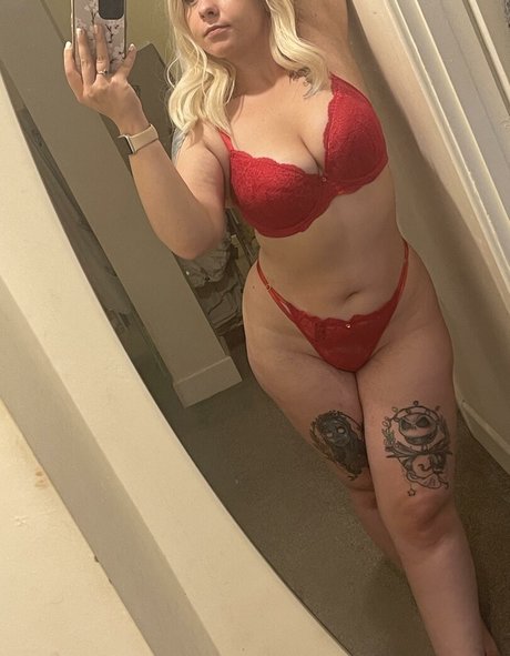 Tyche Baby22 free pornstar pics