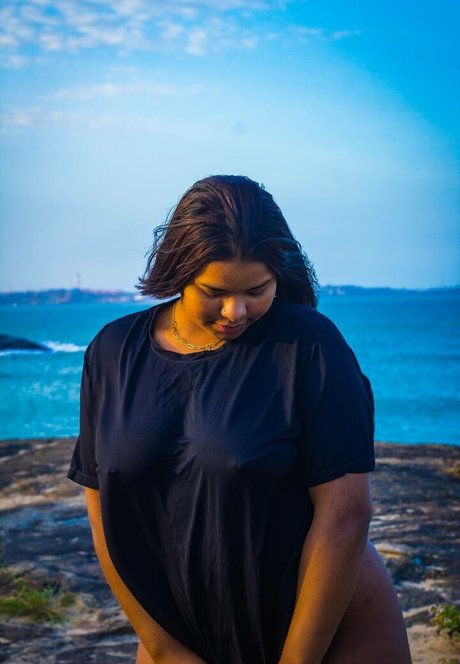 Jasmini Rodrigues pornographic model photos