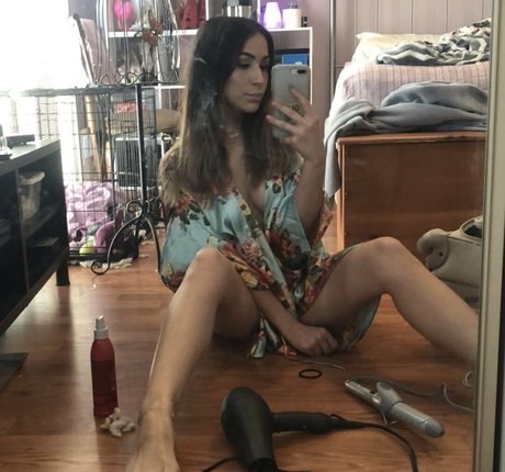 Jacqui model erotic img