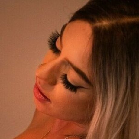 Elaraelias beautiful pornstar archive