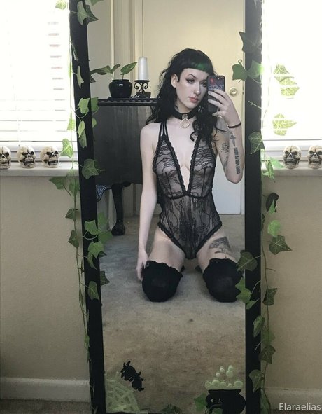 Elaraelias pornstar adult archive