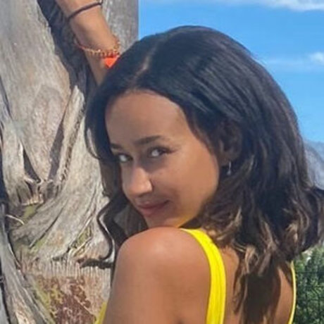 Gabby Dealmeida pornstar naked gallery