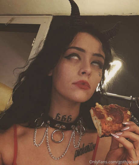 Gothjockof star nude galleries