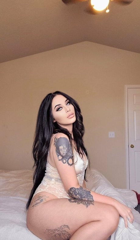 Deavan Clegg perfect star pic